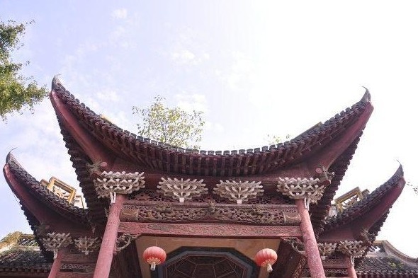 荆州保护文物古迹修缮清代古戏楼 预计明年2月竣工